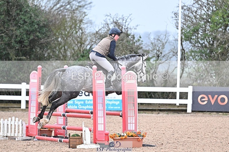 260313-100241-00008 - Cls 7+8 Clear Round, British Novice and 90cm