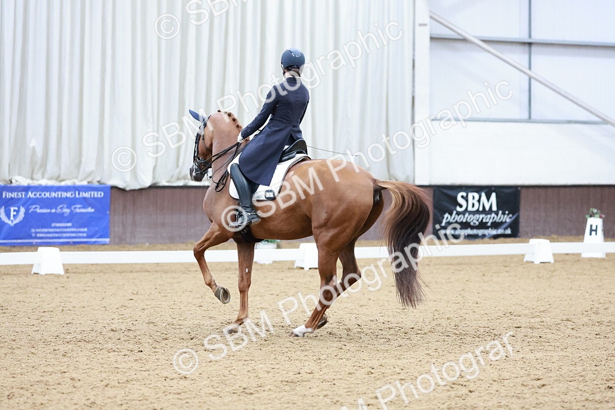 SBM_016504 - Class 5 - FEI INT II - 17.24-18.20