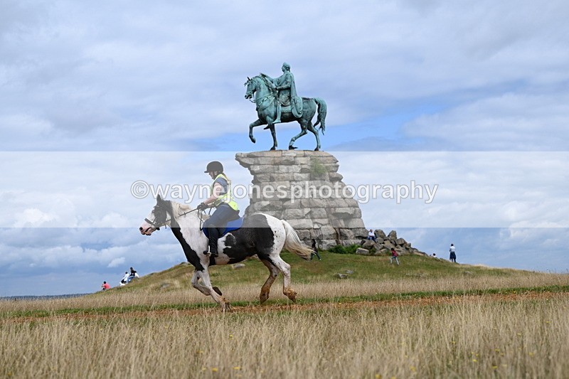 DSC_6898 - Time at Statue 12:45 to 13:15
