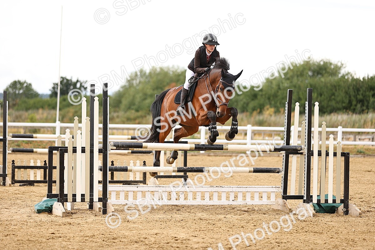 SBM_026965 - Class 13 - Senior Newcomers - 1.10m