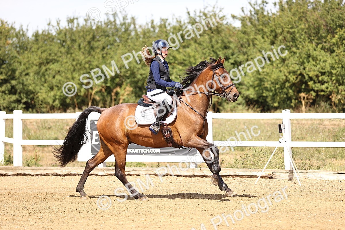 SBM_000992 - Class 4 - Senior Discovery - 1.00m Open