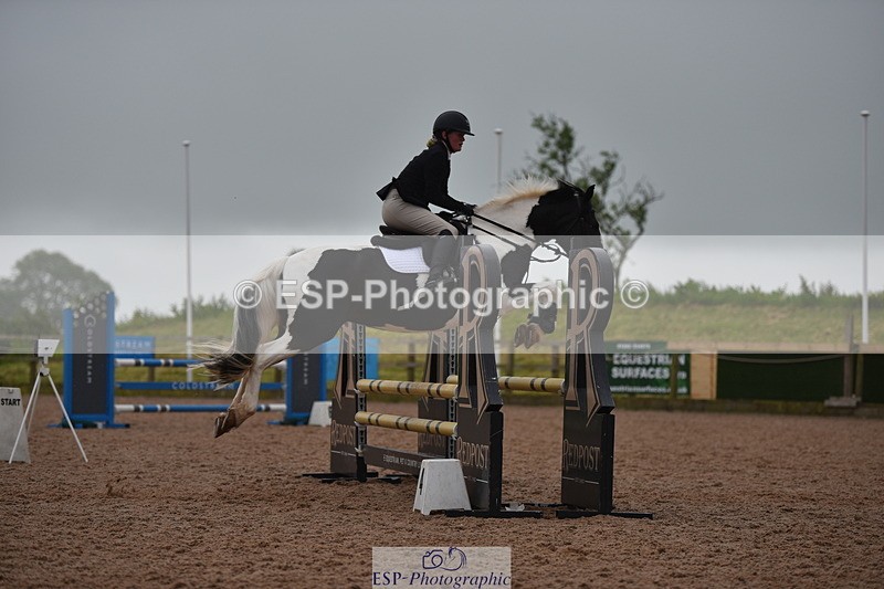 240528A-184318-00975 - 90cm