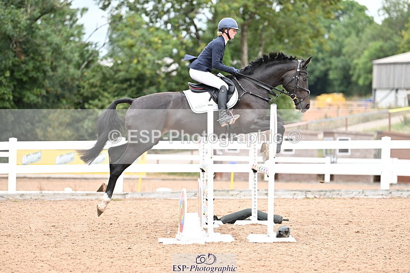 250820B-105250-00233 - Clear Round and Cls 1 British Novice and 90cm Open