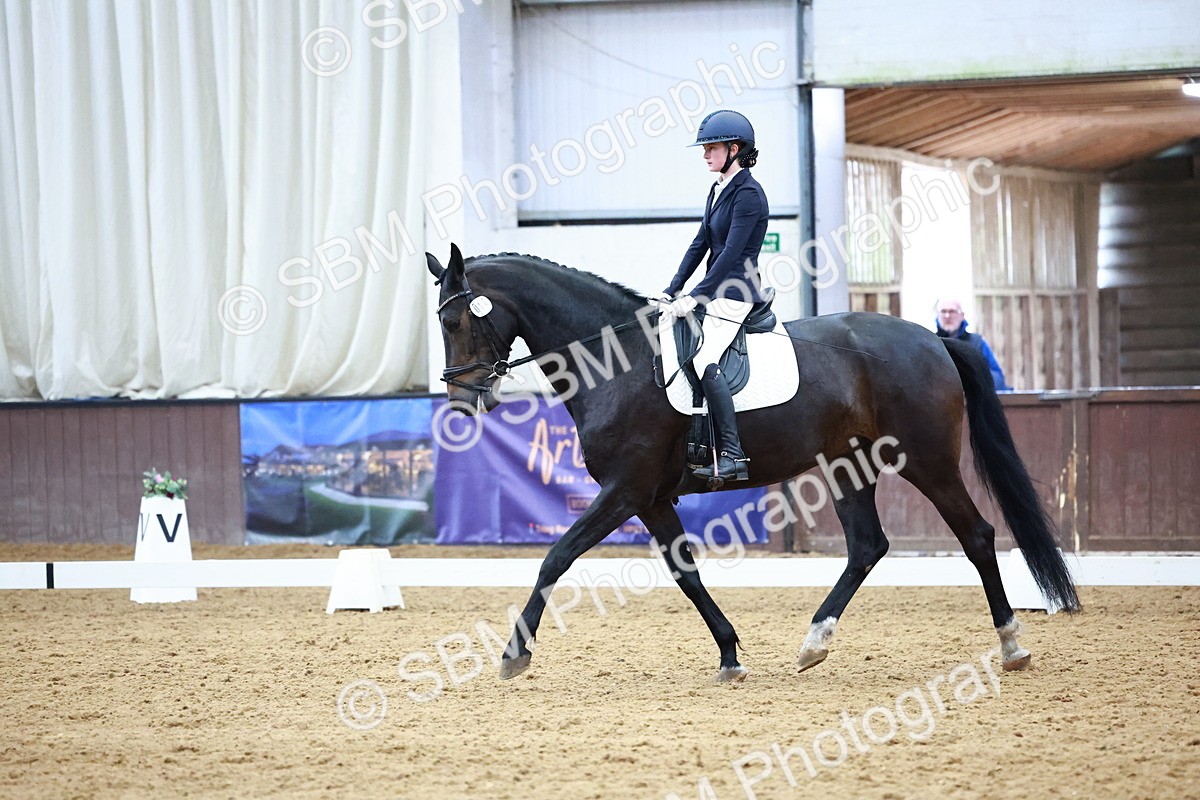 SBM_002200 - Class 4 - Novice 5