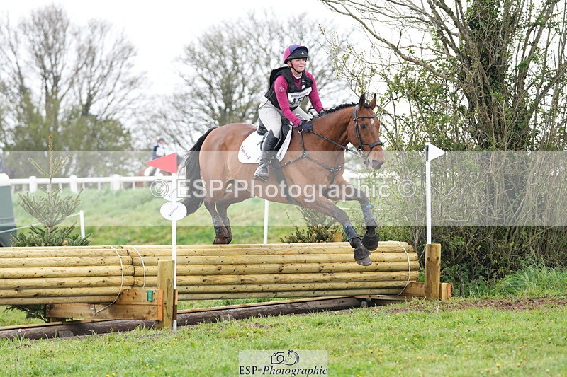 250419-104919-09111 - 459-Ella.Otto-SUMMERBRIDGE.TIPP