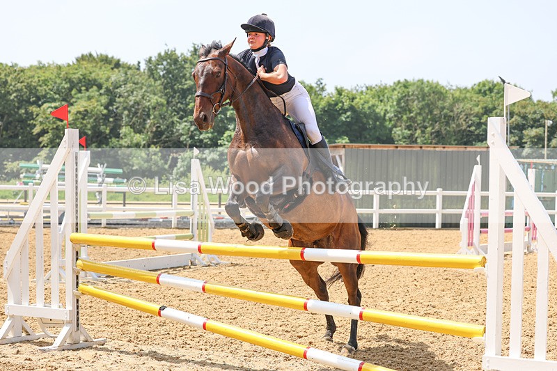 3E7A5916 - Class 5: Senior 95cm