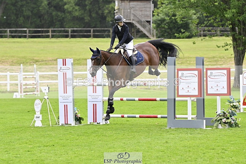 250613A-115152-00802 - Cls 2 Snr 1.15m Members Cup