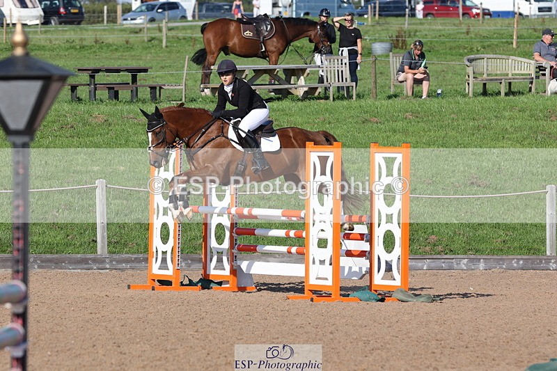 230915A-161618-03098 - Cls 6 Snr 1.05m Derby