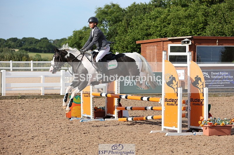 240629A-081809-02501 - Cls 16 British Novice and 80cm Open