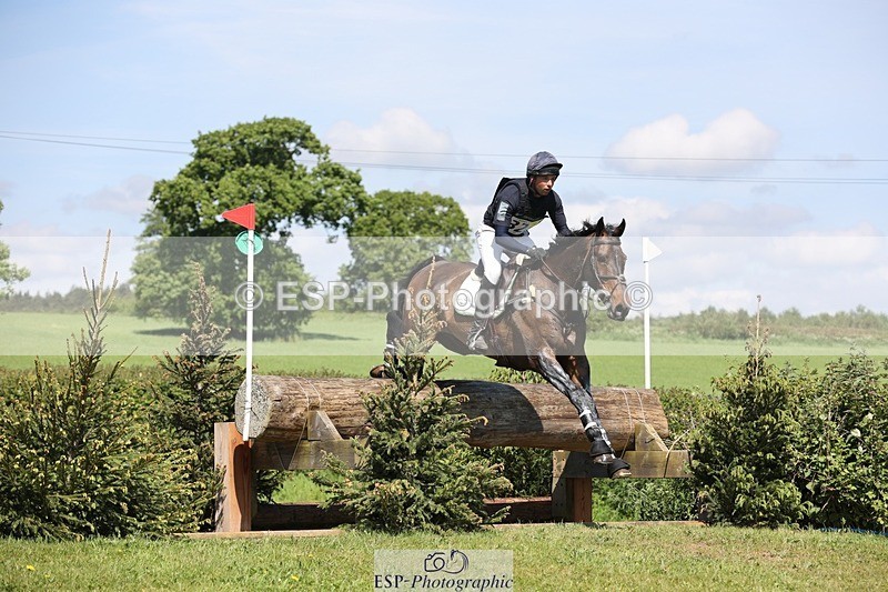 240525-105820-12541 - 323-EMERALD_ENDEAVOUR-Harry_Dzenis