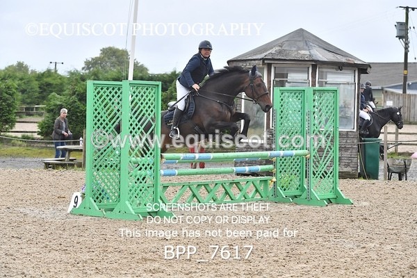 BPP_7617 - CLASS 3  Senior British Novice/ 90cm Open