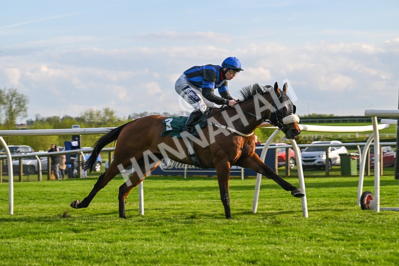 300424-Race 3-Ney-2697 - Race 3