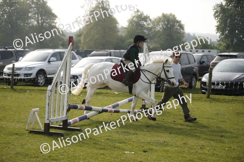20260426-0992 - Class 1 - Mini Jumping - Lead rein or Assisted
