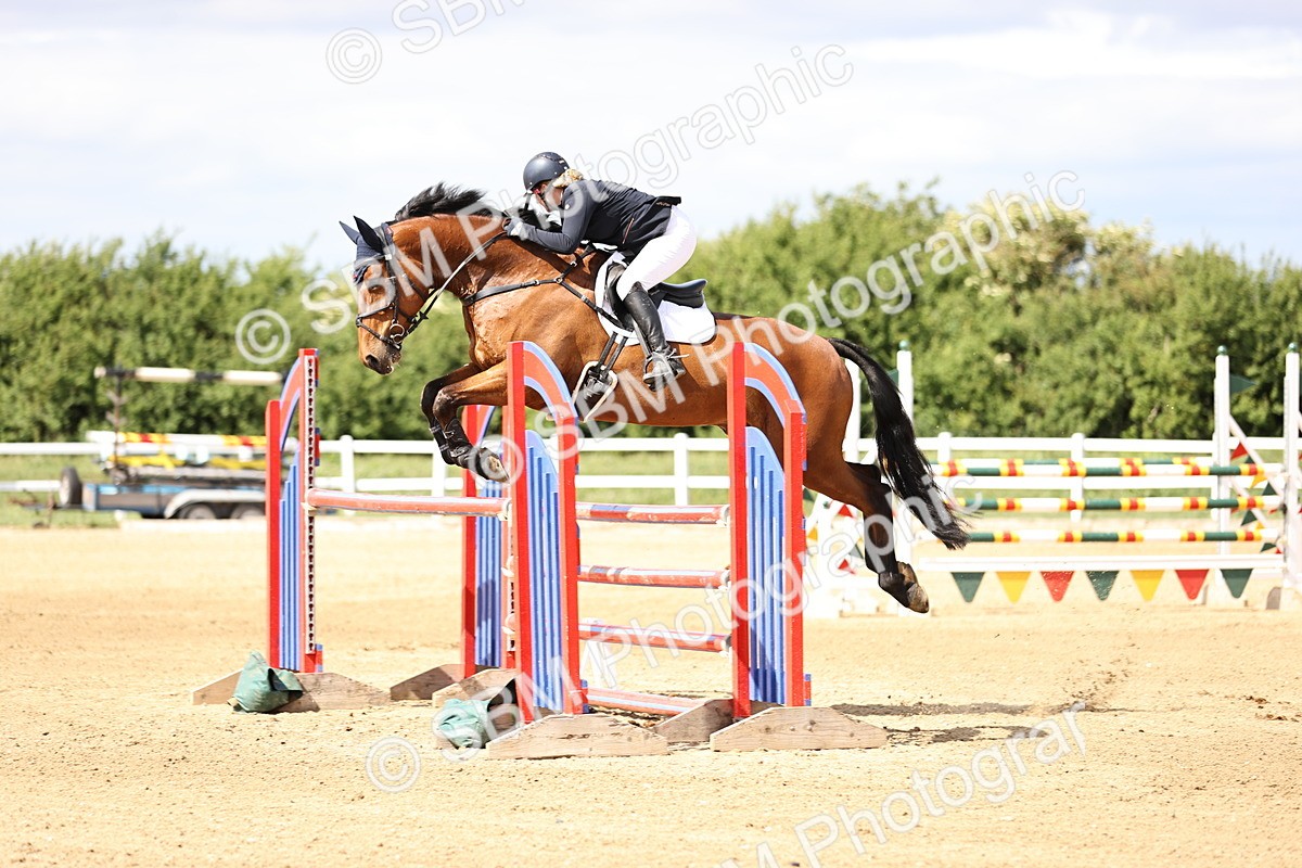 SBM_003500 - Class 12 - Senior Open - 1.15m