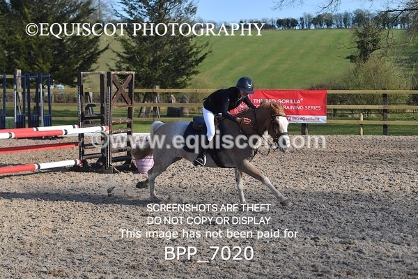 BPP_7020 - CLASS 17 SUN Stepping Stones 128/ 138cms Handicap