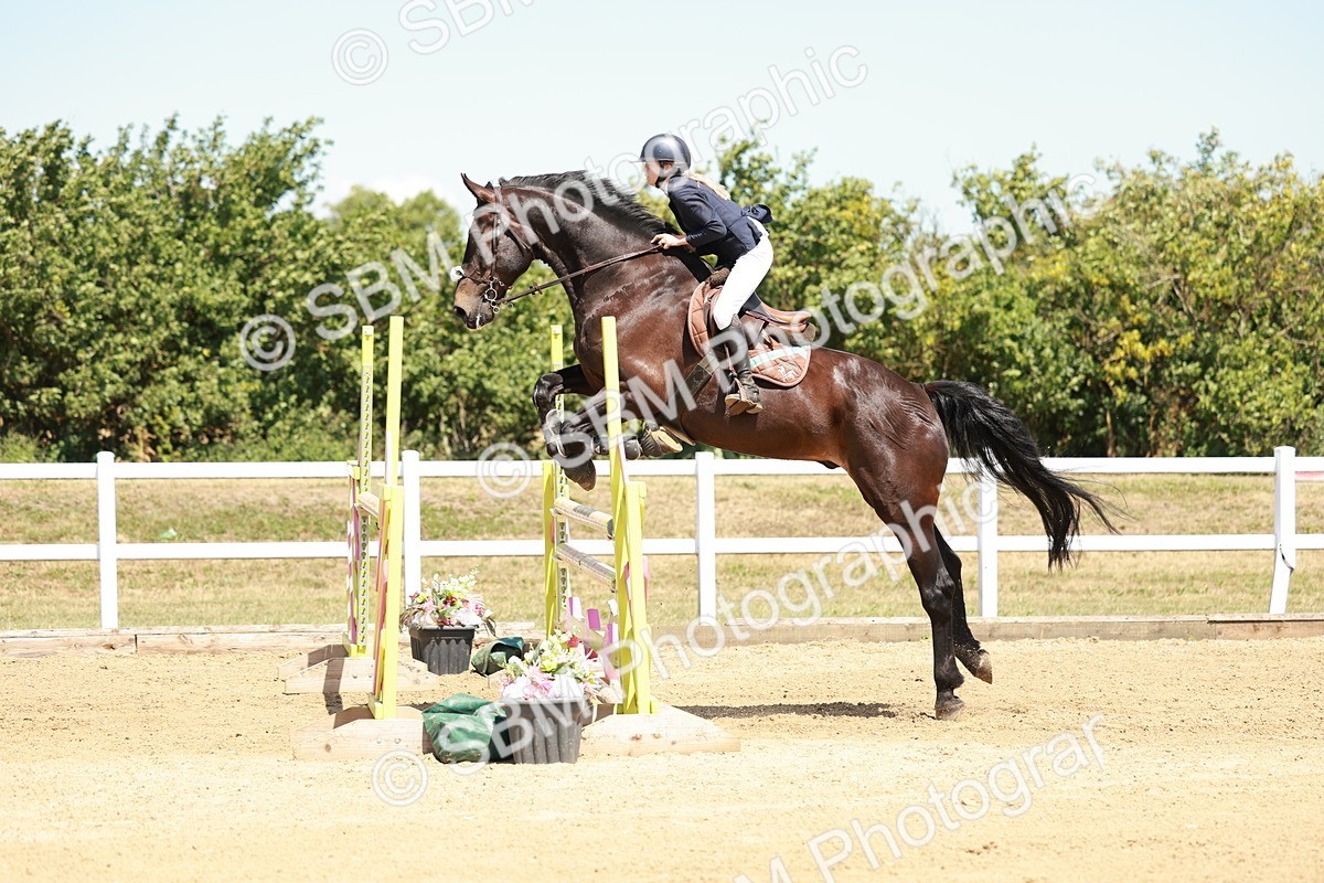 SBM_007429 - Class 3 - Senior Newcomers - 1.10m Open