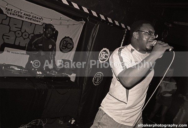 07 ty  bizzniss - Friends & Family @ the-roadhouse 18.10.03