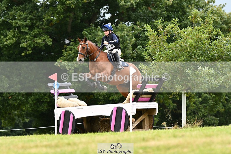 240825X-162537-36762 - 80cm XC 15.30 to 16.30