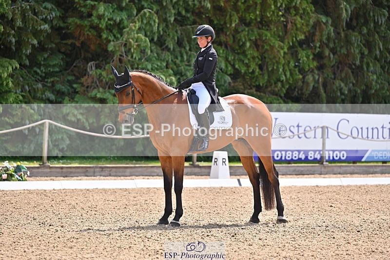 250523A-121659-06511 - D-476-Caroline.Powell-TIK.TOK