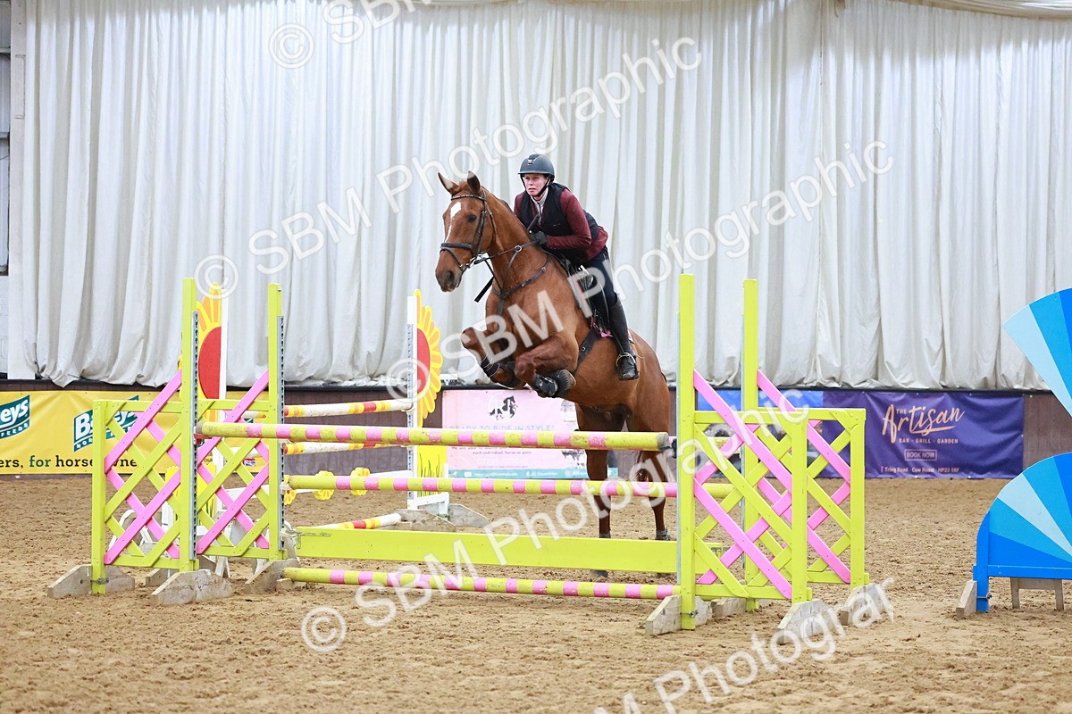 SBM_001472 - Class 4 - Senior Newcomers - 1.10m
