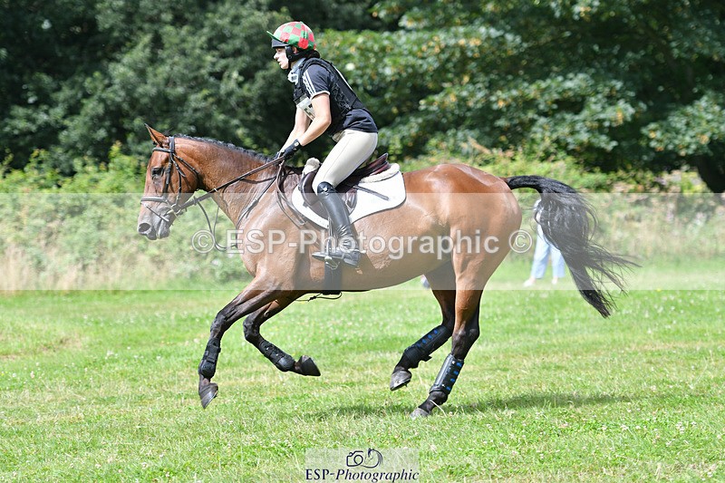 240804-104914-10471 - 357-Georgina_Ewell-LASAIRFHIONA