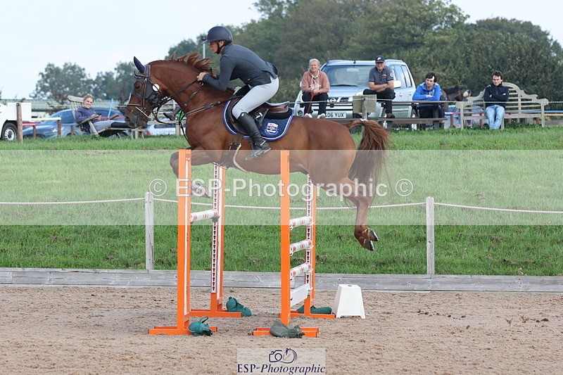 230915A-105302-01563 - Cls 2 Snr Foxhunter