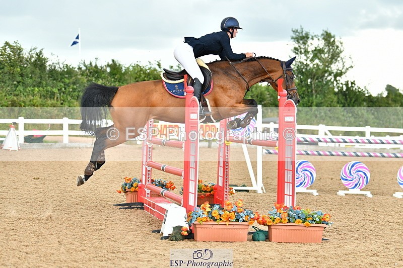 230721A-113533-05757 - Cls 18, 1 Star Silver 1.20m