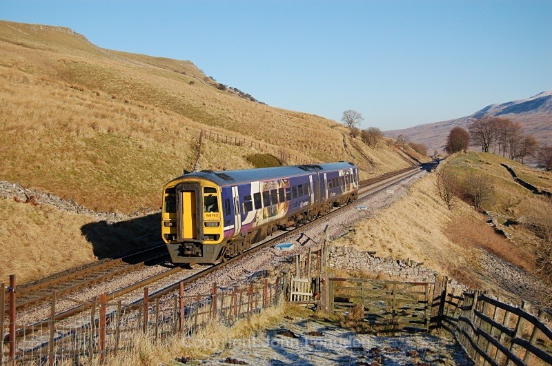 10.2.11 - 158793 08.53 Carlisle - Leeds, Angerholme - Angerholme