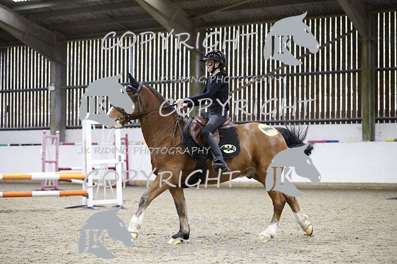 _T0A2718 - Class 6 70cm