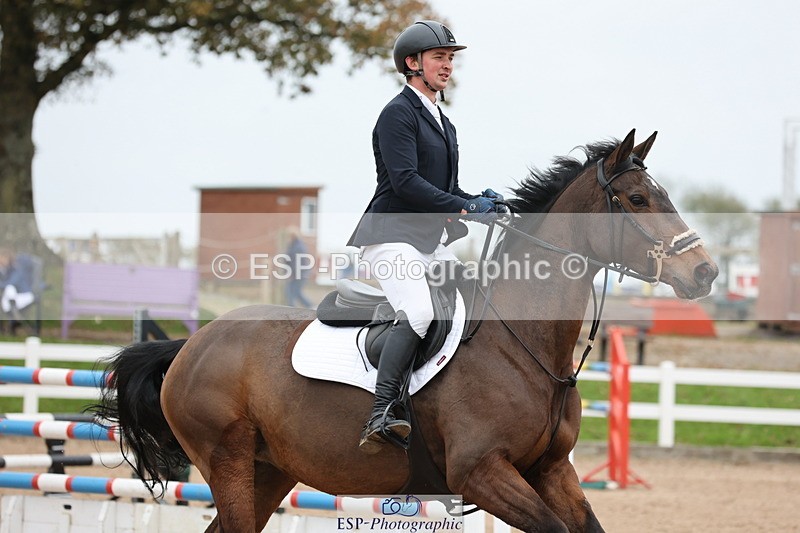 241101A-140801-02363 - FRI Cls 6 Foxhunter and 1.20m Open