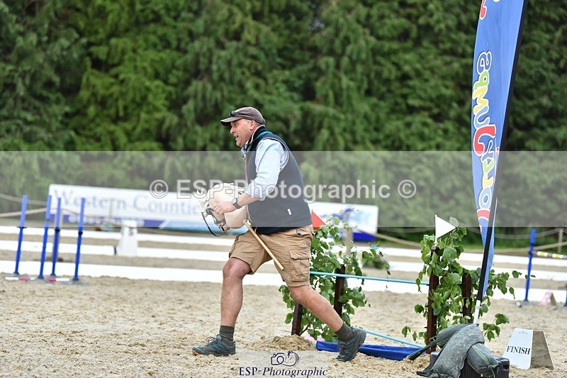 240523-200544-06653 - Hobby Horse Comp