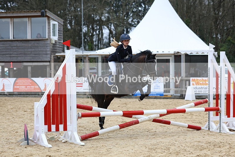 3E7A7858 - Class 10: Junior 60cm