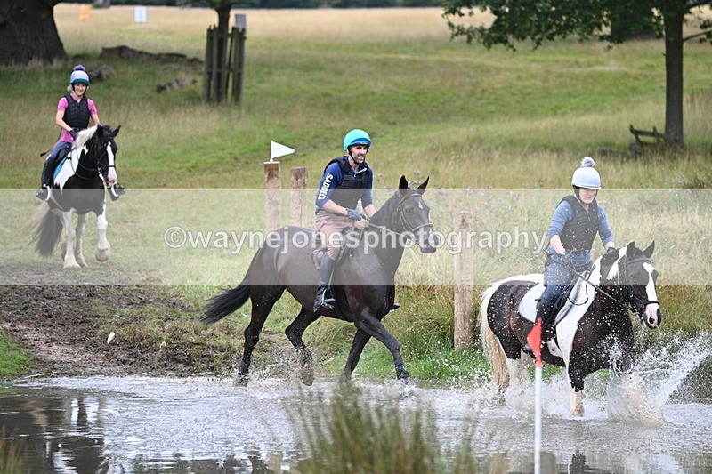 WJ7_2914 - Time at Water 11:37 to 12:13