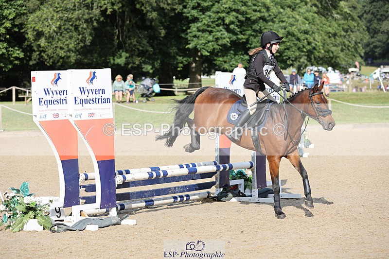 240823X-091347-14458 - 60cm R1 8.30 to 10.00