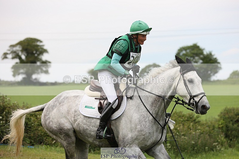 240525-145838-16449 - 208-KING_LOUIS-Mary_King