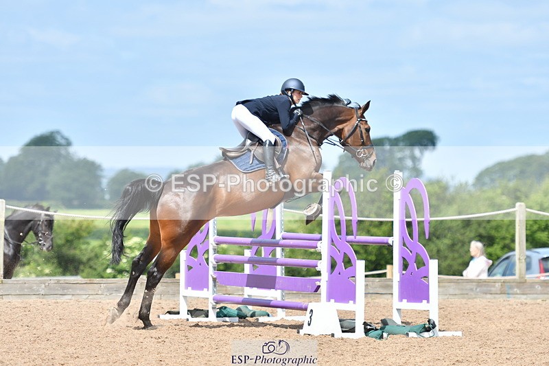 240609A-114310-04705 - Cls 17 Snr 1.05m Open