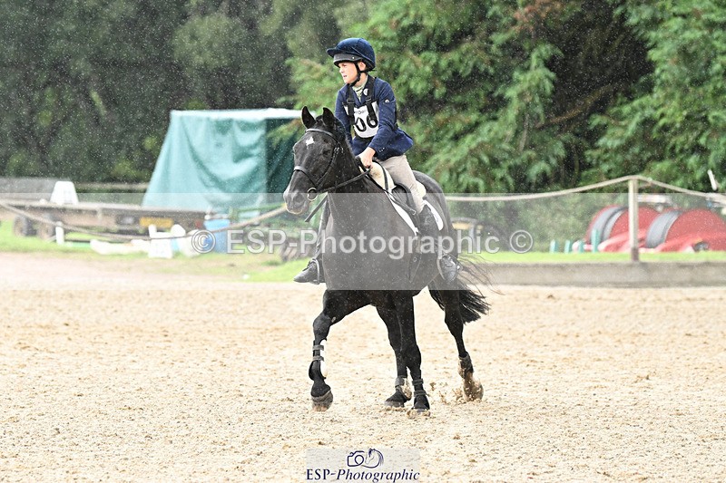 240824X-122949-25492 - 70cm Jump Off