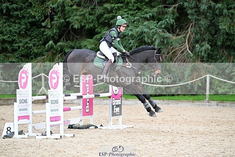 241117-141354-04481 - Cls 3 90-95cm 14.00 to 15.00