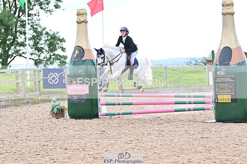 240628A-160206-01325 - Cls 5 Stepping Stones 128cm + 138cm