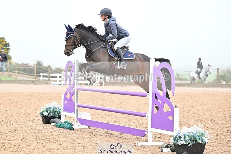 251003-112014-00408 - Cls 2 Newcomers and 1.10m