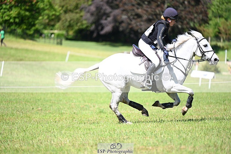 260530A-151005-16716 - A-113-Tilly.Newman-Moore