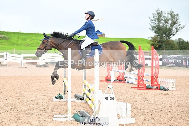 250920-110038-00339 - Cls 22+23 Club and Schools 70cm