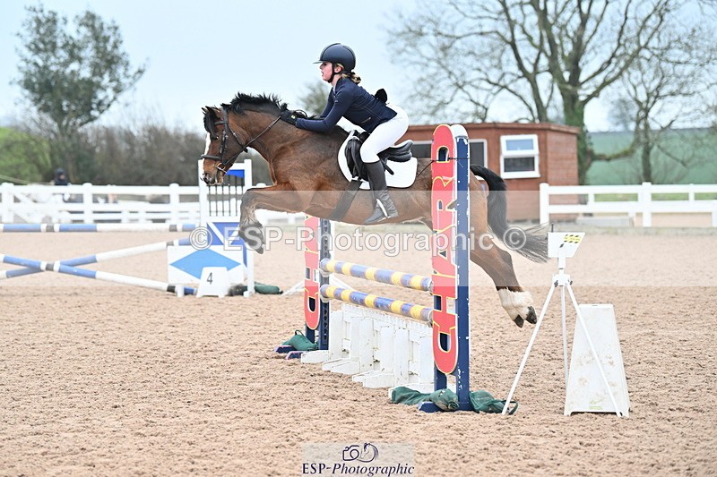 240128A-111414-00463 - Cls 3 Pony Discovery and 90cm Open