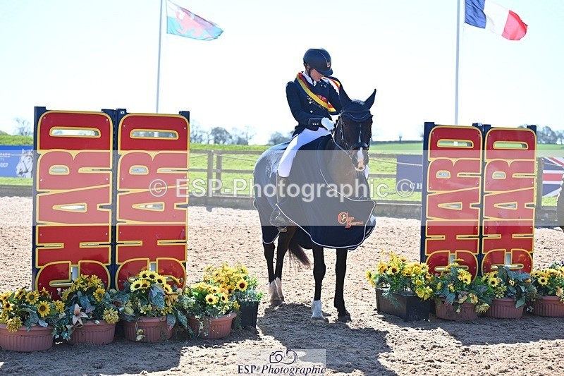 250406-120747-12355 - Cls 33 FS Pony Presentations