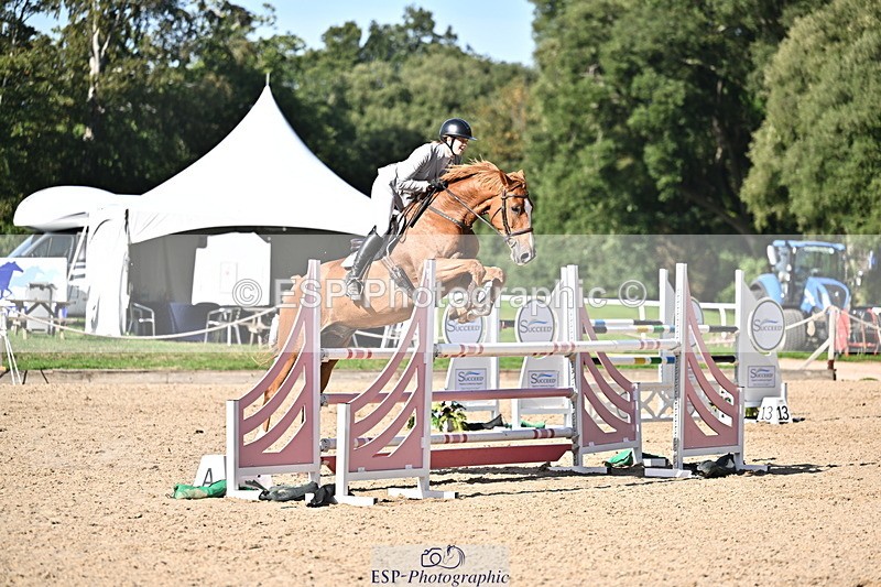 260906A-161548-04624 - Cls 24 Snr Foxhunter