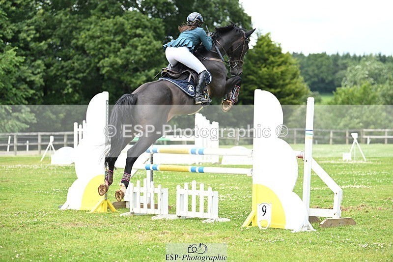 240706-134024-15896 - Cls 41 1.10m Open