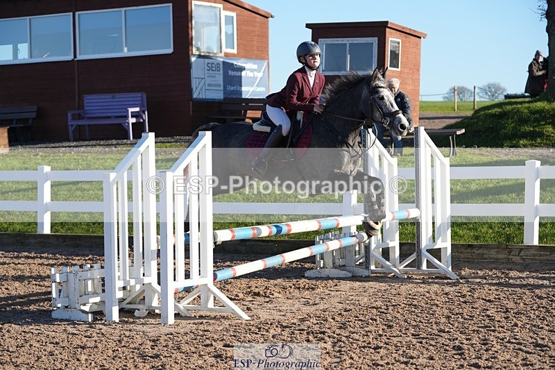 251130-103159-00924 - Cls 4 Pony Brit Nov & 80cm Open