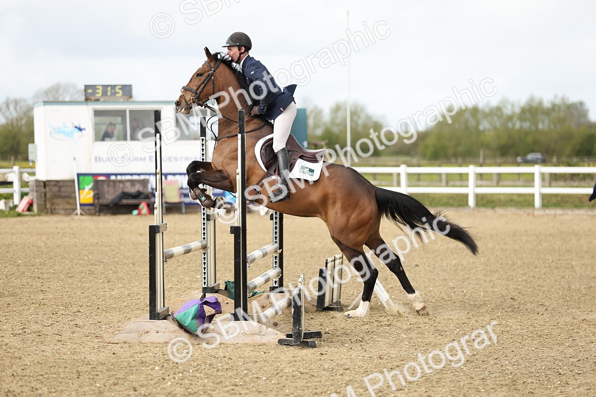 SBM_000197 - Class 1 - Clear Round