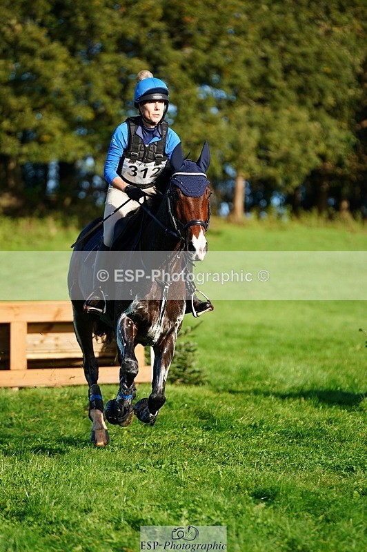 241026-100028-11246 - 312-Charlotte.Bradbury-KENSINGTON.EMPIRE