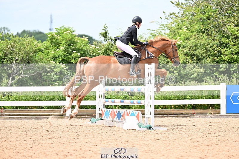 240605A-132015-00520 - Cls 3 Snr 1.05m Open